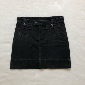 Patagonia dark green cargo corduroy mini skirt